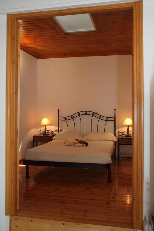Menelia Cottage Platístoma Zimmer foto